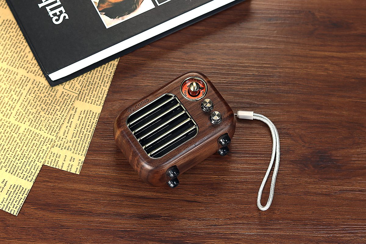 Retro Design Bluetooth Speaker with FM-Radio R918-A/C - Picture 5 of 11
